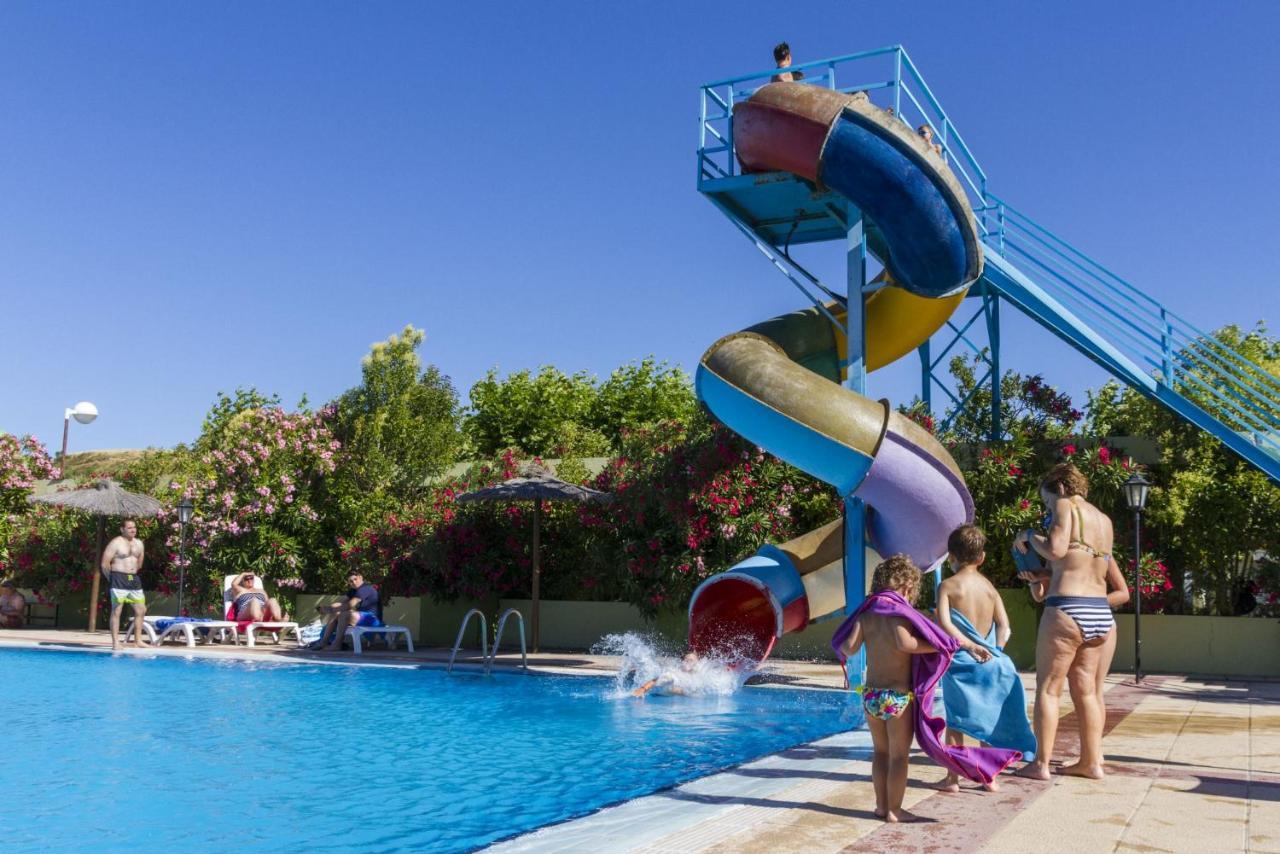 Kampaoh Mendigorria Hotell Exteriör bild